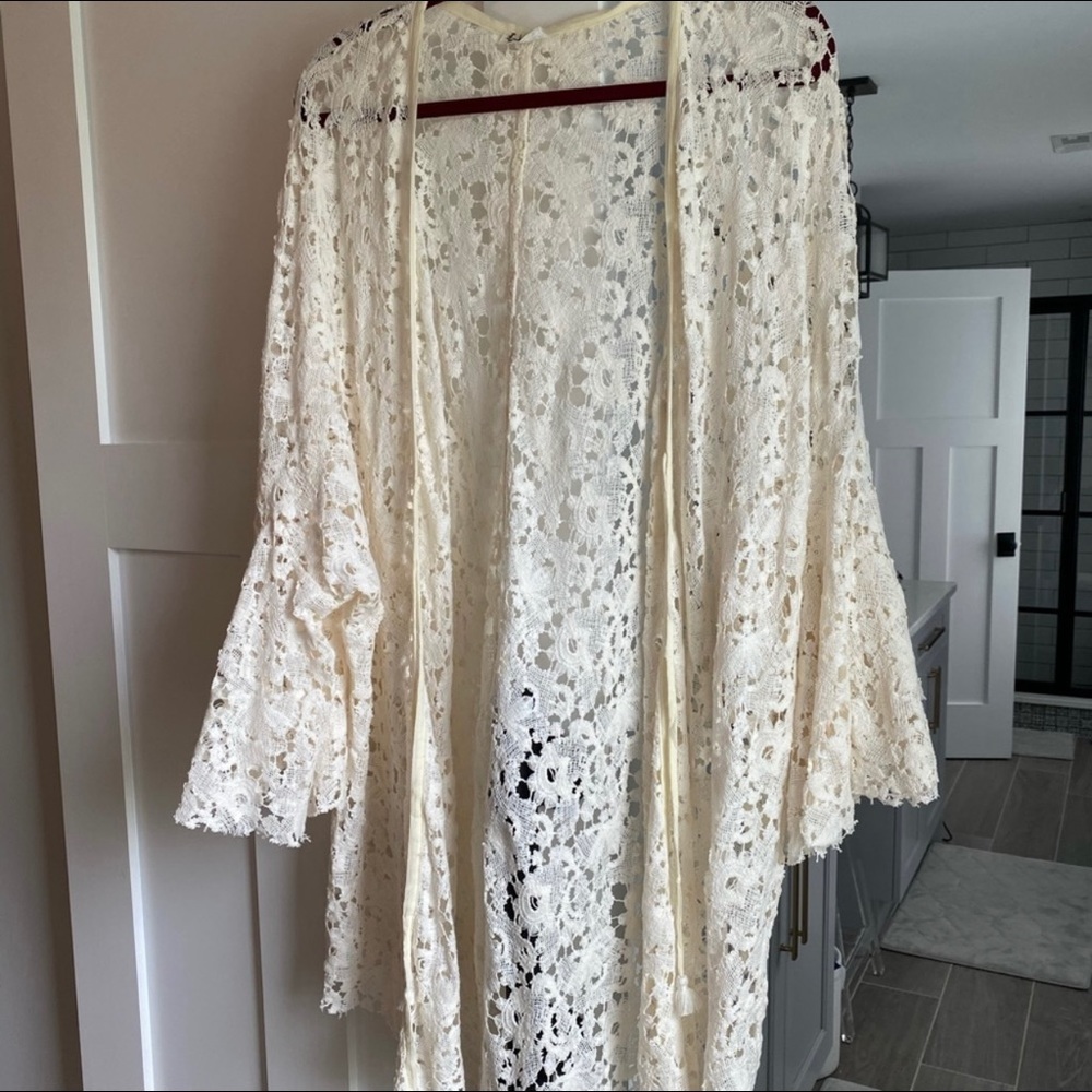 Free People Lace Kimono Robe